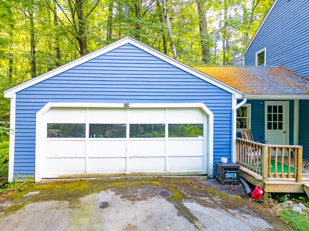 35 Red Deer Road Londonderry, NH 03053 - Photo 3 of 25
