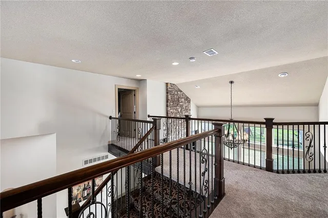 $799,900 | 25205 West 97th Terrace, Lenexa, KS 66227