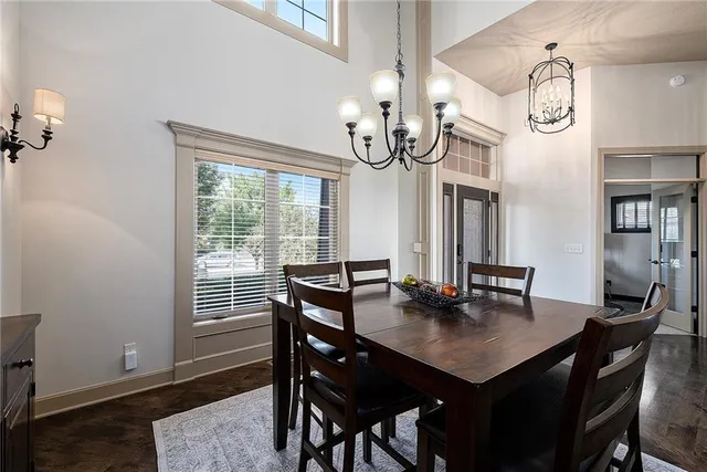 $799,900 | 25205 West 97th Terrace, Lenexa, KS 66227