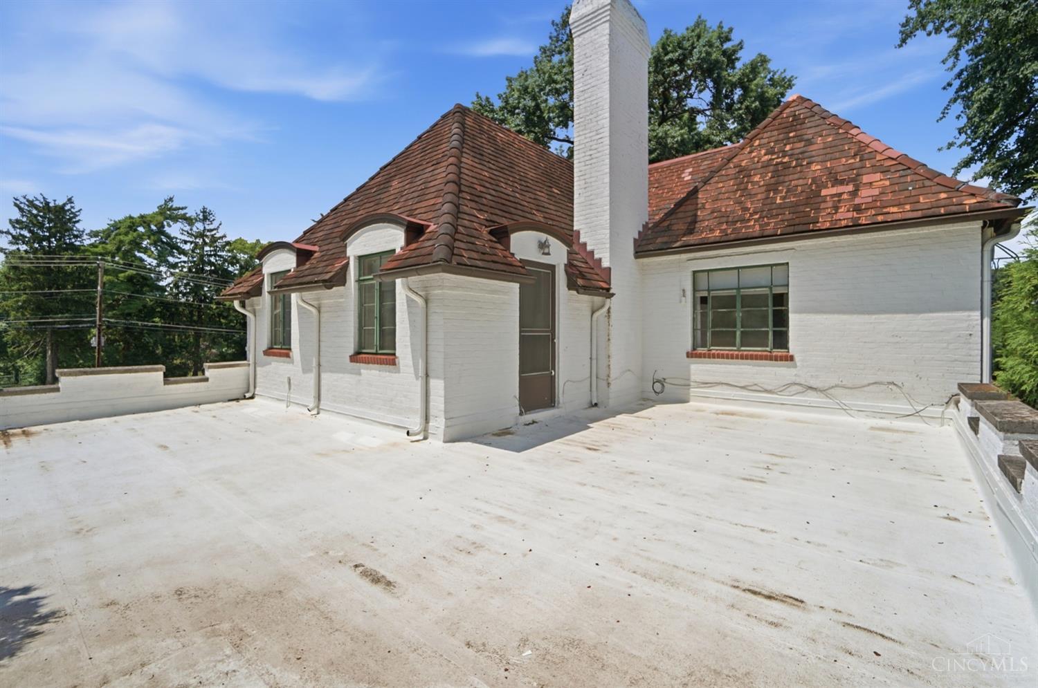 1550 Neeb Road Cincinnati, OH 45238 - Photo 30 of 50 Gallery Image 30