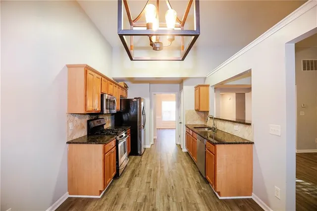 $2,200 | 3264 Star Pine Court, Duluth, GA 30096