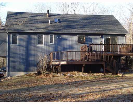626 Hope Furnace Road Coventry, RI 02831 - Photo 5 of 7 Exterior Back.