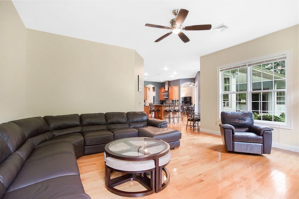 12 Rood Street Ludlow, MA 01056 - Photo 14 of 42 Gallery Image 14