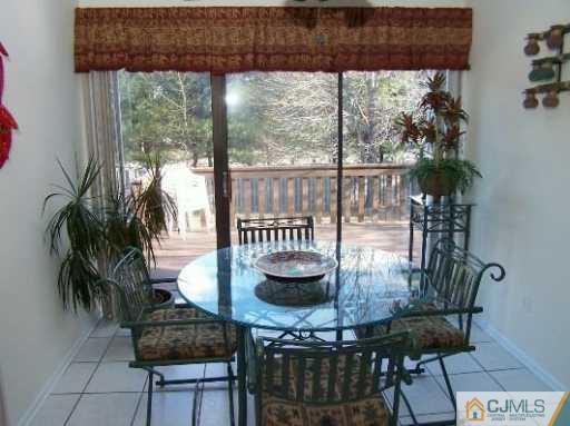 10 La Valencia Road Old Bridge, NJ 08857 - Photo 4 of 7 Gallery Image 4