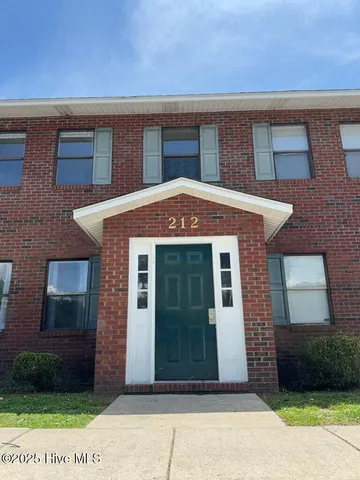 $995 | 212 Zack Circle, Unit A, Jacksonville, NC 28540