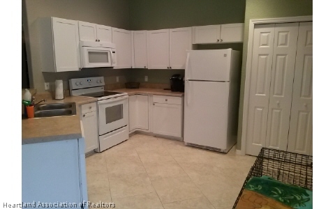 7301 Rolling Road Sebring, FL 33876 - Photo 3 of 11 Gallery Image 3