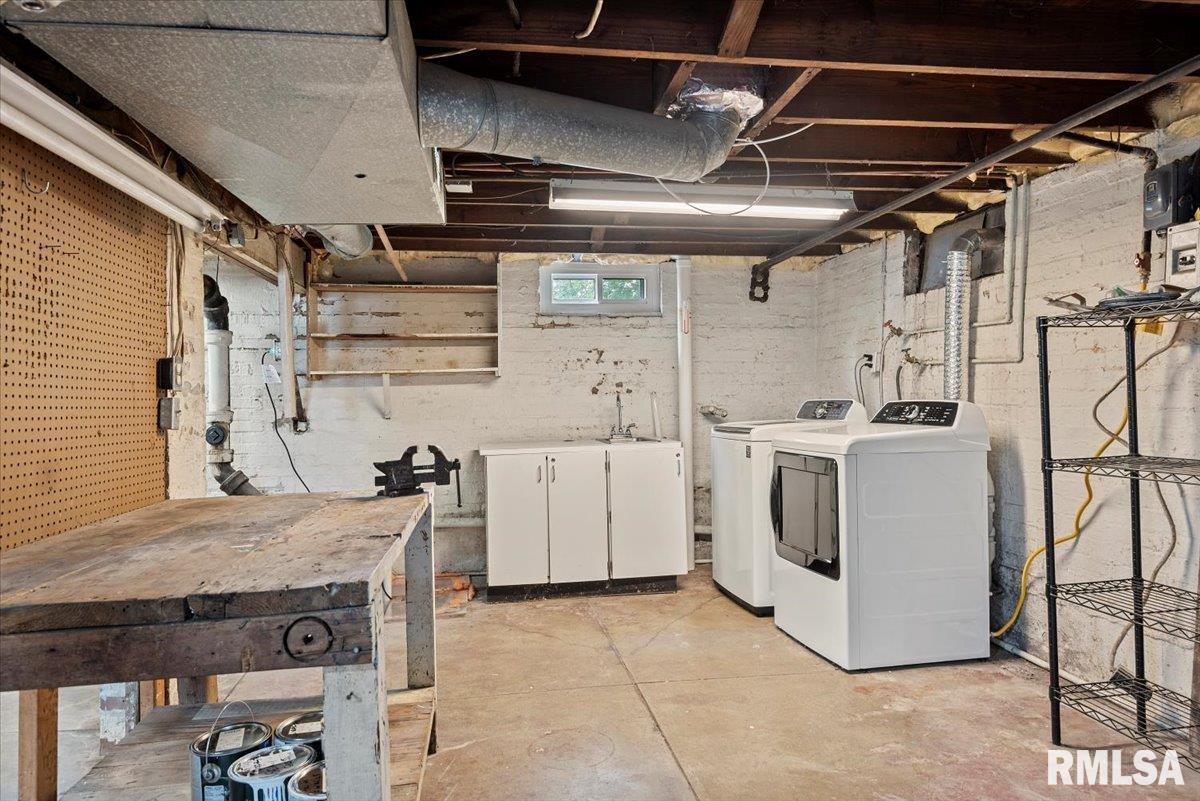 1615 South Douglas Avenue Springfield, IL 62704 - Photo 27 of 37