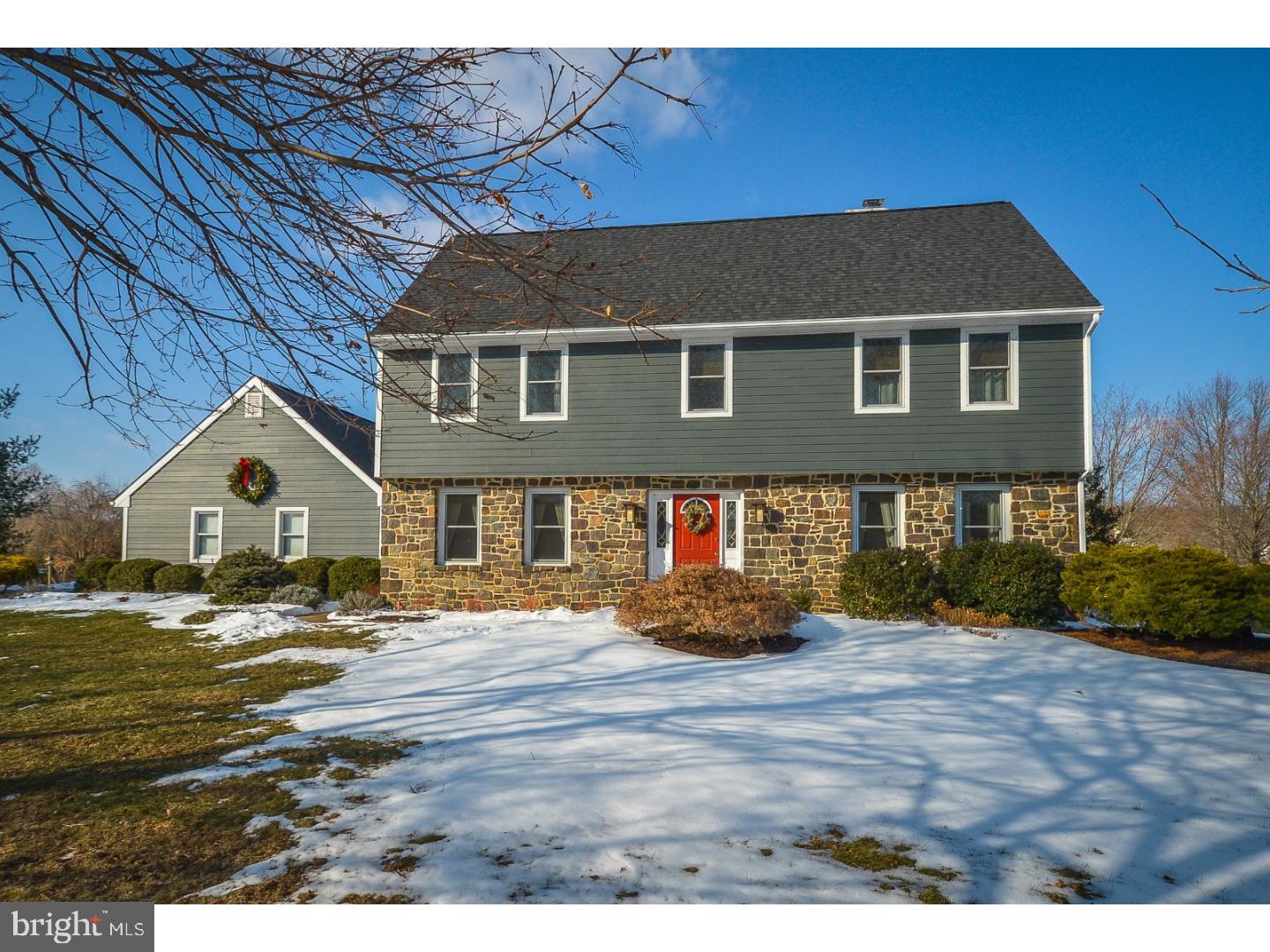 15 Hillendale Road Perkasie, PA 18944 - Photo 2 of 25 Gallery Image 2