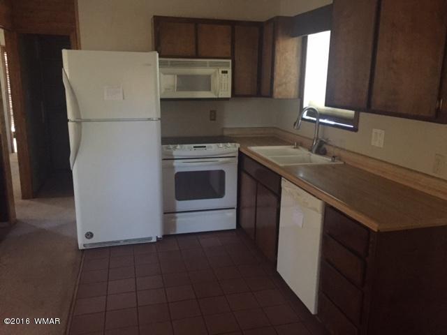 1522 Eagle Rest Road Show Low, AZ 85901 - Photo 7 of 41
