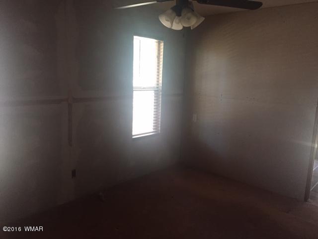 1522 Eagle Rest Road Show Low, AZ 85901 - Photo 10 of 41