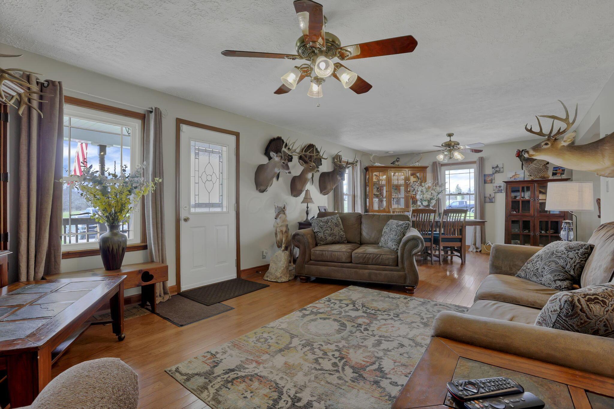 5502 Dutch Ridge Road Southeast New Straitsville, OH 43766 - Photo 12 of 80 11-web-or-mls-0V3A4143