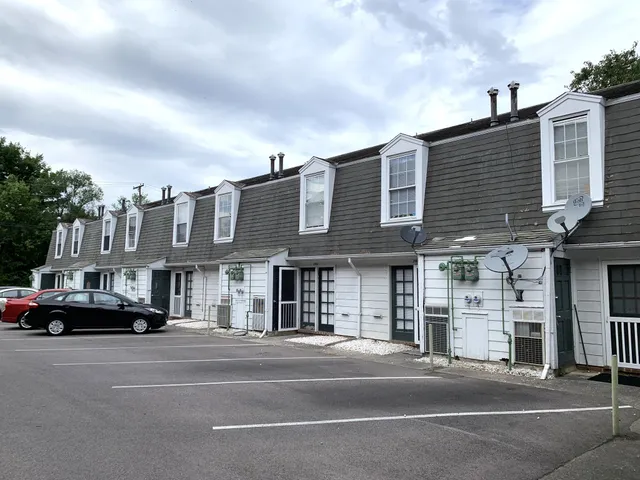 $1,249 | 1803 Grandin Road Southwest, Roanoke, VA 24015