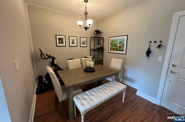 $3,200 | 3111 Windsor Park Court, Unit 3111, Englewood, NJ 07631