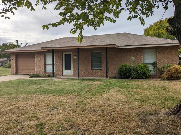 $205,000 | 605 Elm Street, Forney, TX 75126