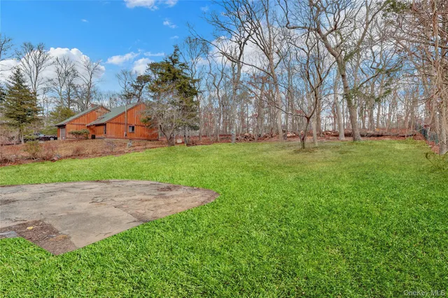 $599,000 | 321 Smith Road, Shirley, NY 11967