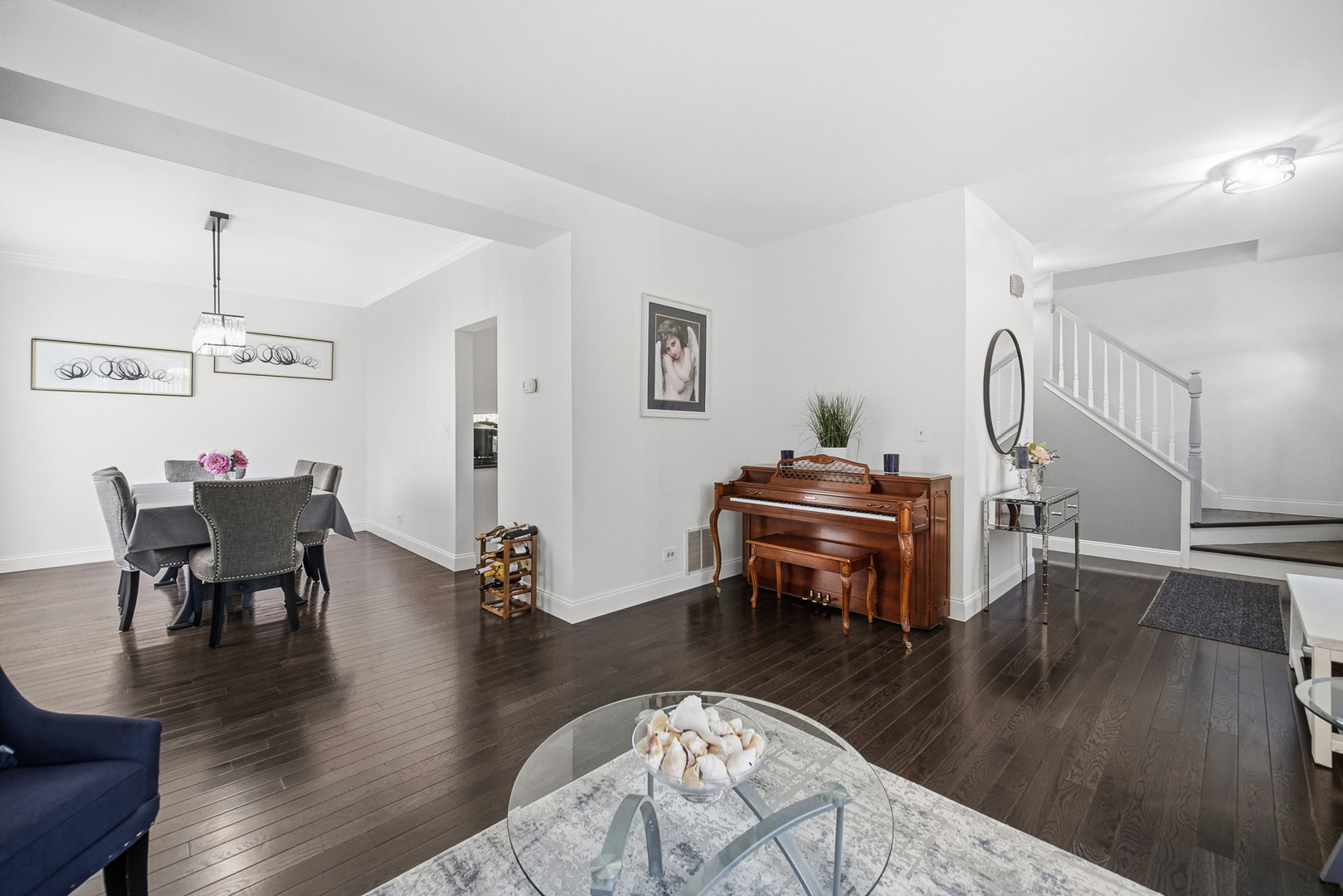 90 Rodenburg Road Roselle, IL 60172 - Photo 6 of 33
