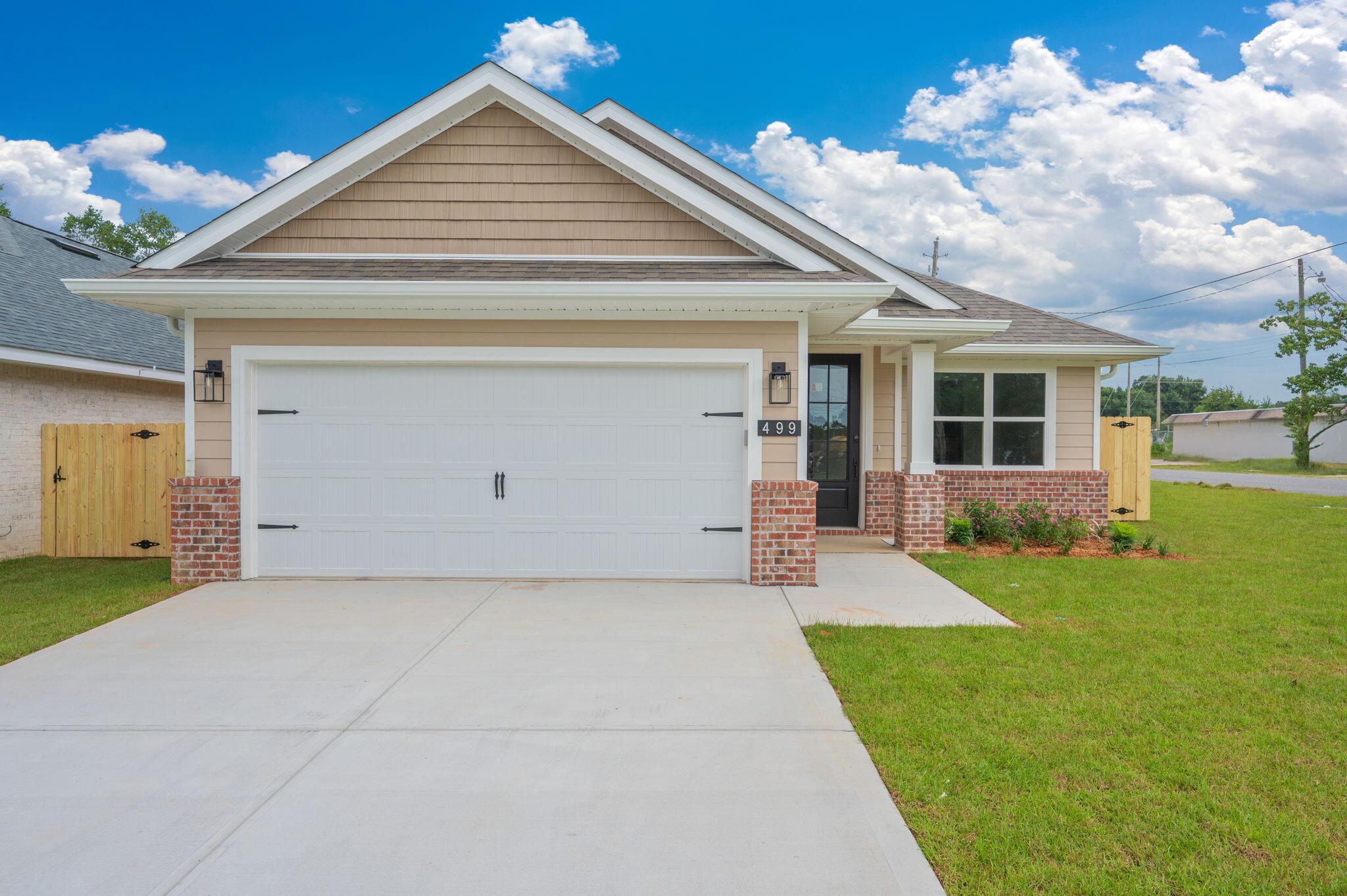 499 Apache Street Fort Walton Beach, FL 32547 - Photo 1 of 46 1-web-or-mls-499-apache-st