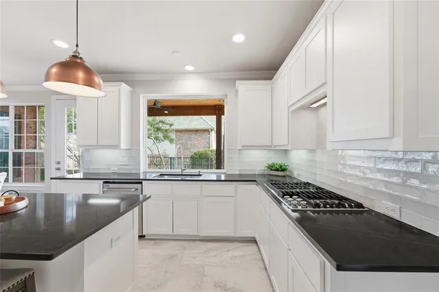 $4,900 | 715 Lakeway Drive, Keller, TX 76248