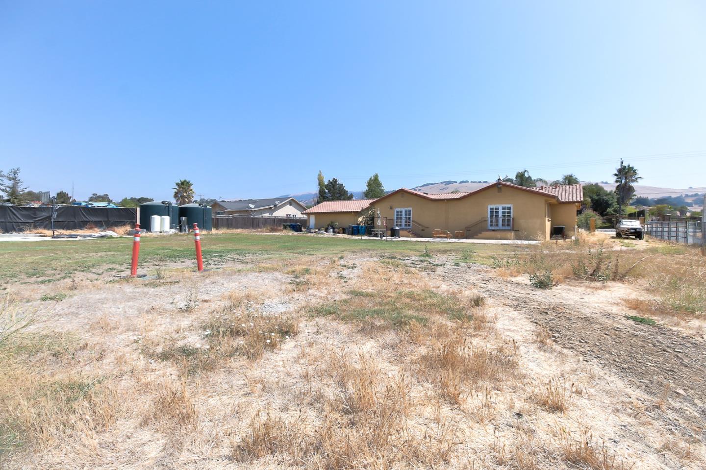 10415 New Avenue Gilroy, CA 95020 - Photo 34 of 55 a view of a yard with a house