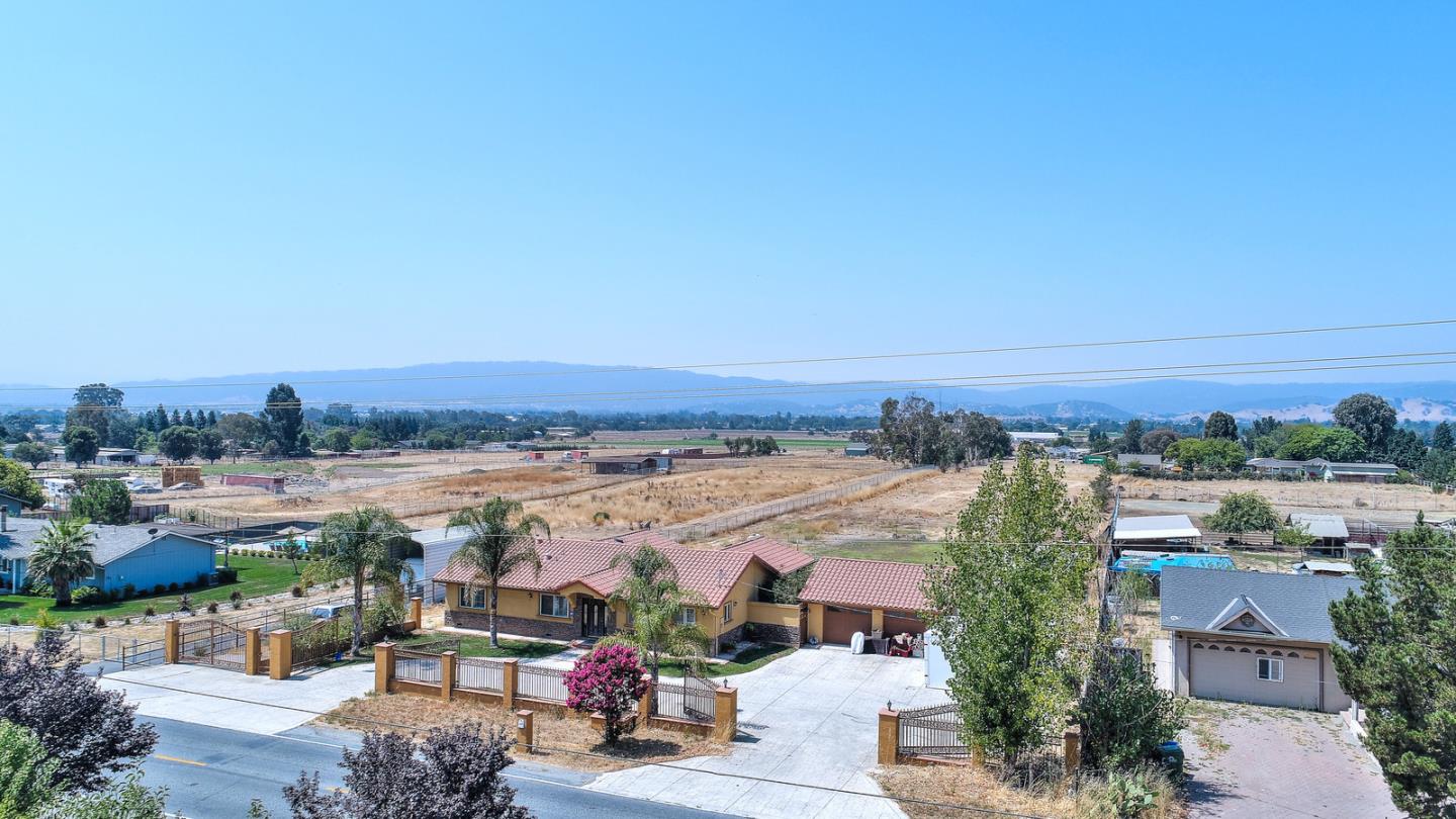 10415 New Avenue Gilroy, CA 95020 - Photo 44 of 55 a view of a city