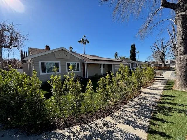 $995,000 | 13600 Sylvan Street, Valley Glen, CA 91401