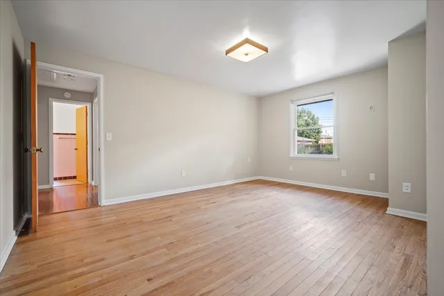 $249,000 | 2202 East Oakland Avenue, Bloomington, IL 61701