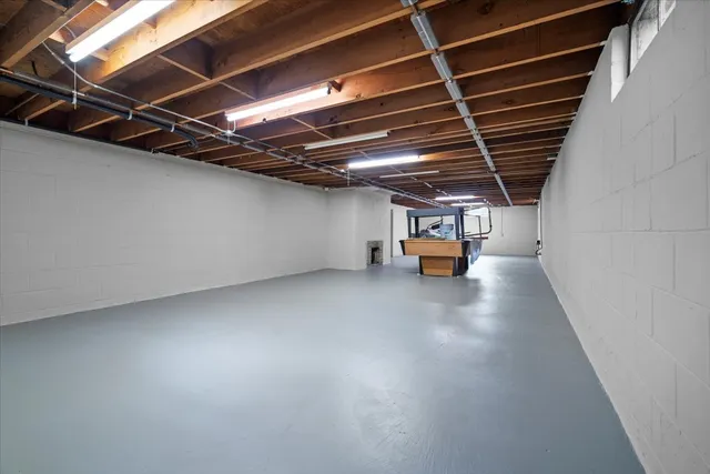 $249,000 | 2202 East Oakland Avenue, Bloomington, IL 61701