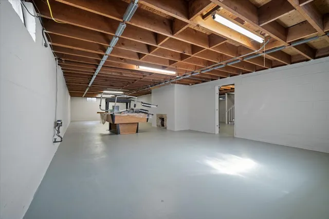 $249,000 | 2202 East Oakland Avenue, Bloomington, IL 61701