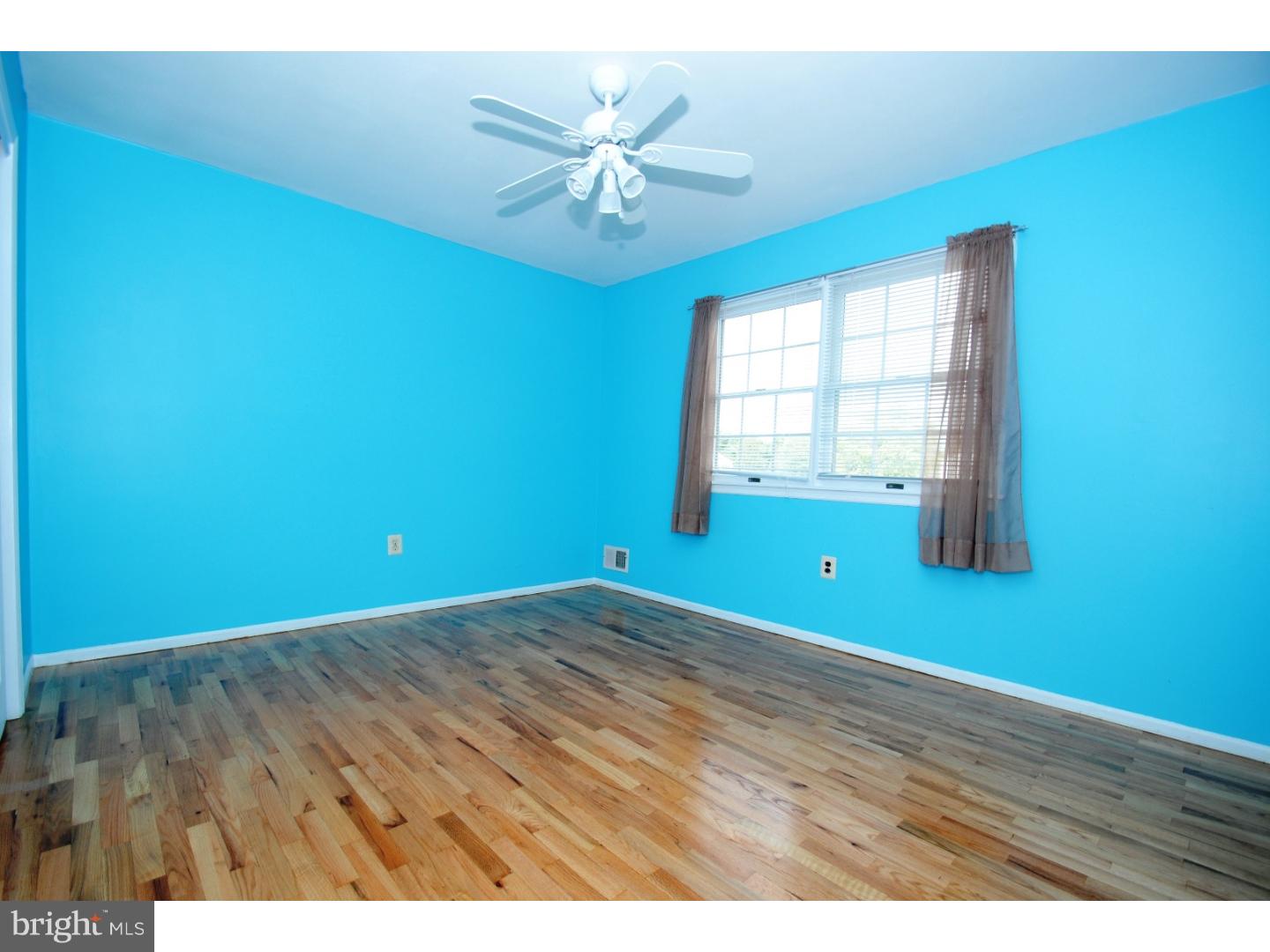 3 Lions Road Hamilton, NJ 08619 - Photo 5 of 23 Gallery Image 5