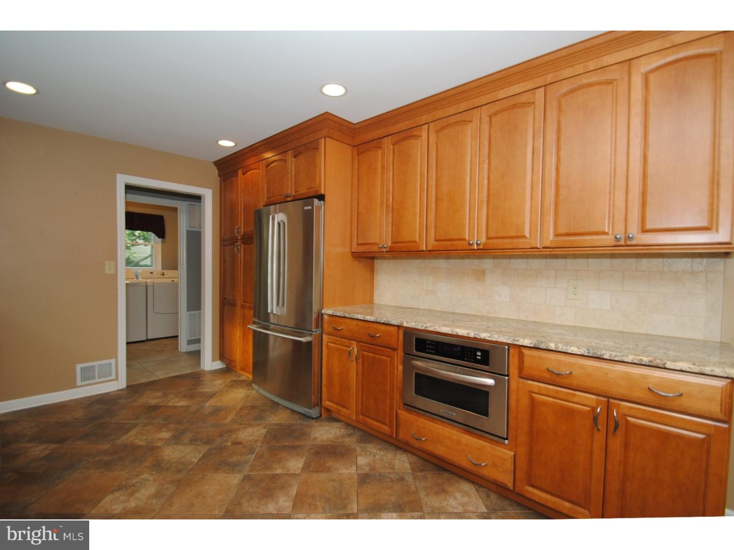 3 Lions Road Hamilton, NJ 08619 - Photo 10 of 23 Gallery Image 10