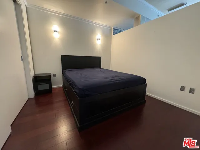 $3,000 | 1155 South Grand Avenue, Unit 910, Los Angeles, CA 90015