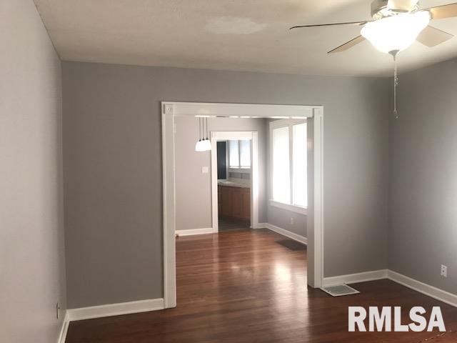 1716 South College Street Springfield, IL 62704 - Photo 23 of 28 Gallery Image 23
