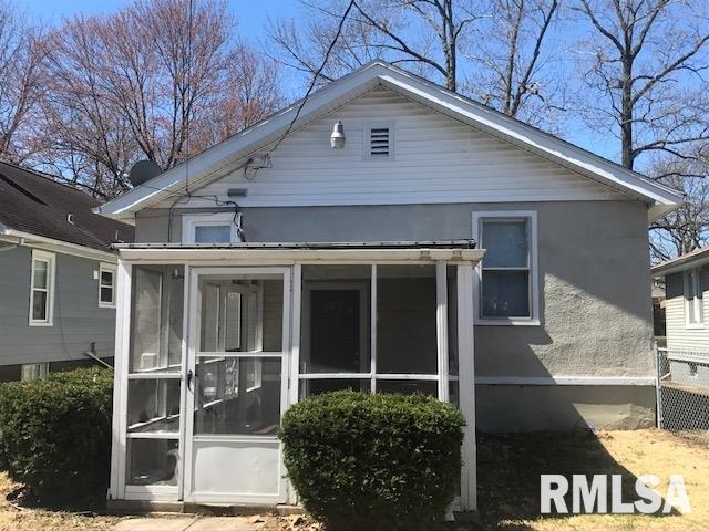 1716 South College Street Springfield, IL 62704 - Photo 5 of 28 Gallery Image 5