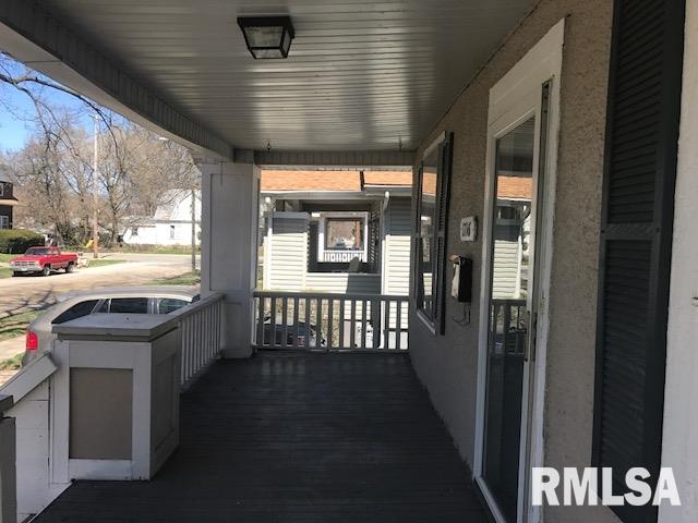 1716 South College Street Springfield, IL 62704 - Photo 8 of 28 Gallery Image 8