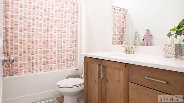 $540,000 | 2475 East Pinnacle Drive, Idaho Falls, ID 83401