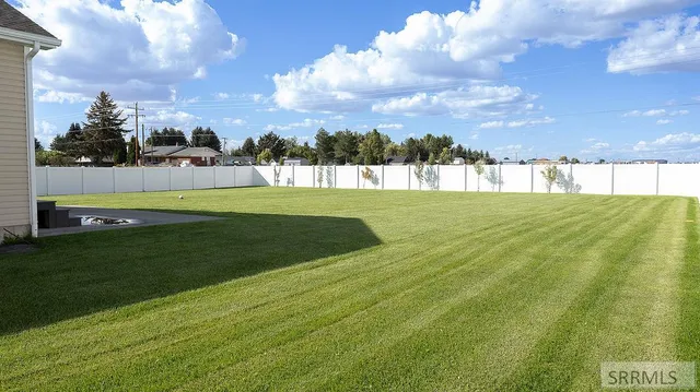 $540,000 | 2475 East Pinnacle Drive, Idaho Falls, ID 83401