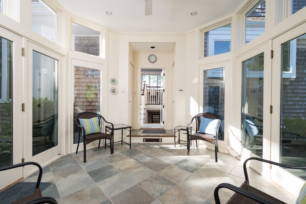 26 Talbot Road Hingham, MA 02043 - Photo 24 of 40 a living room with furniture