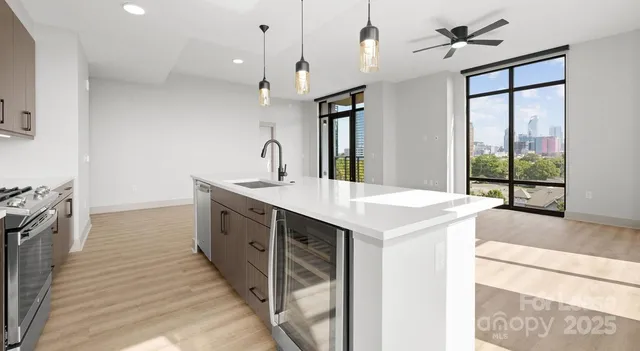 $5,175 | 2025 Cleveland Avenue, Unit SOLARIUM, Charlotte, NC 28203