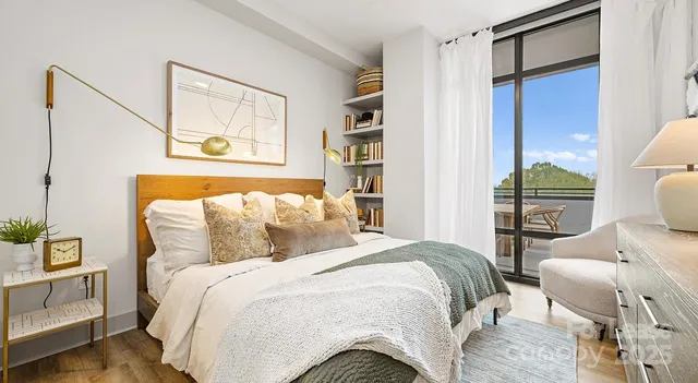 $5,175 | 2025 Cleveland Avenue, Unit SOLARIUM, Charlotte, NC 28203