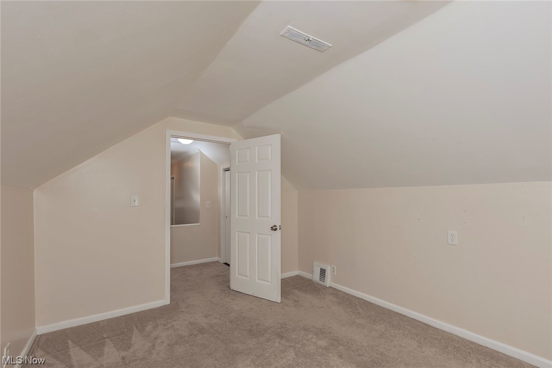 15309 Rockside Road Maple Heights, OH 44137 - Photo 18 of 26