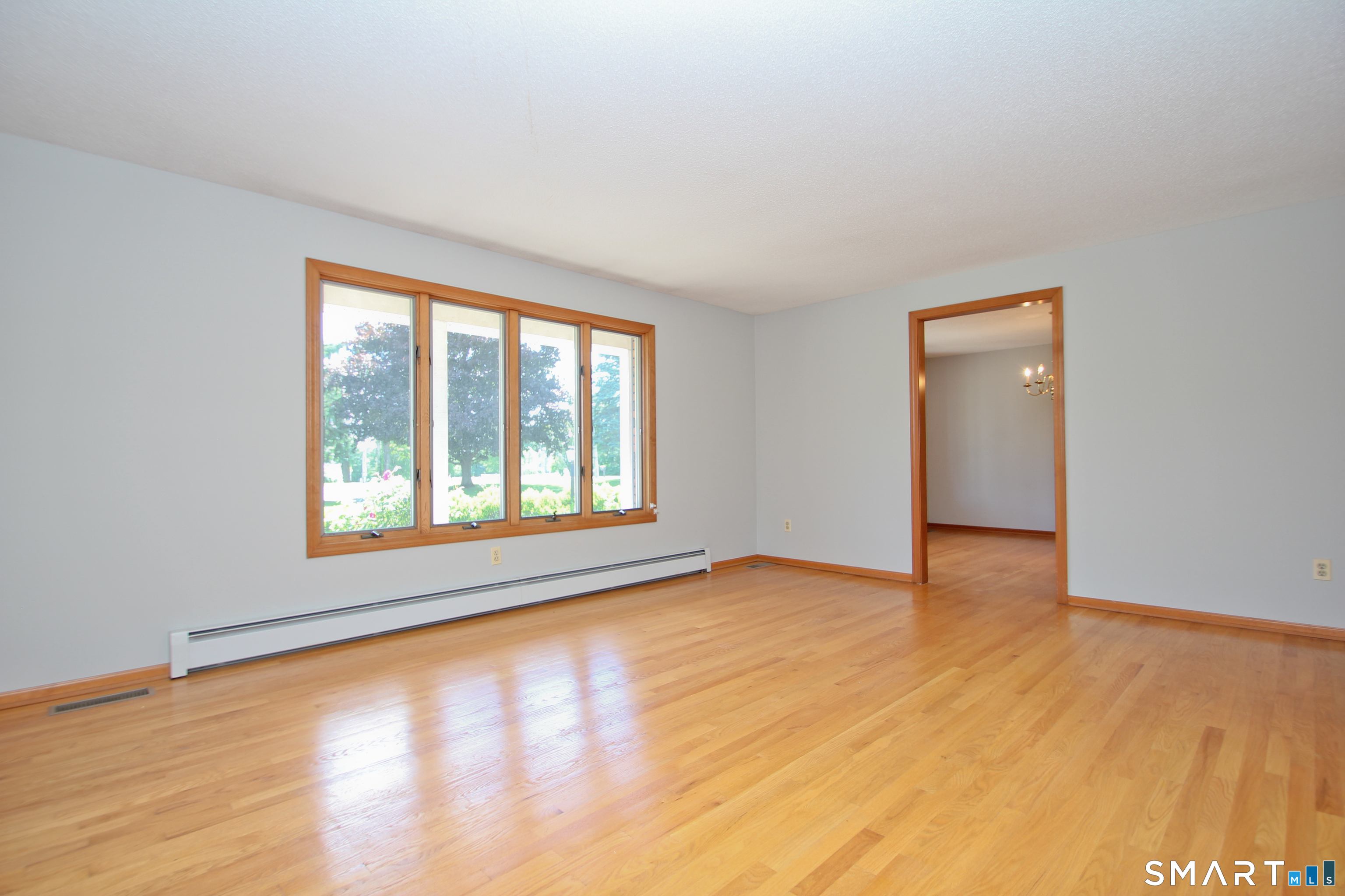 310 Thompsonville Road Suffield, CT 06078 - Photo 3 of 40
