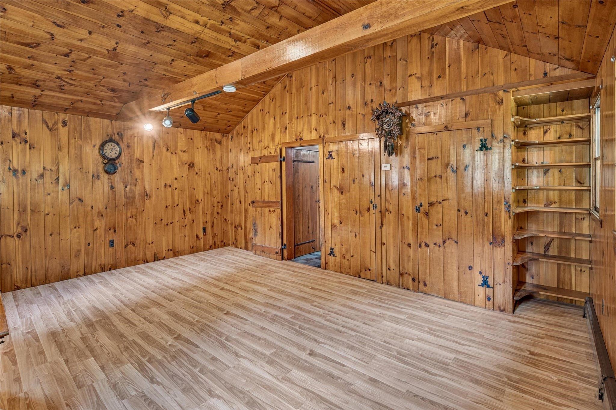 298 Furnace Street Poultney, VT 05764 - Photo 11 of 58