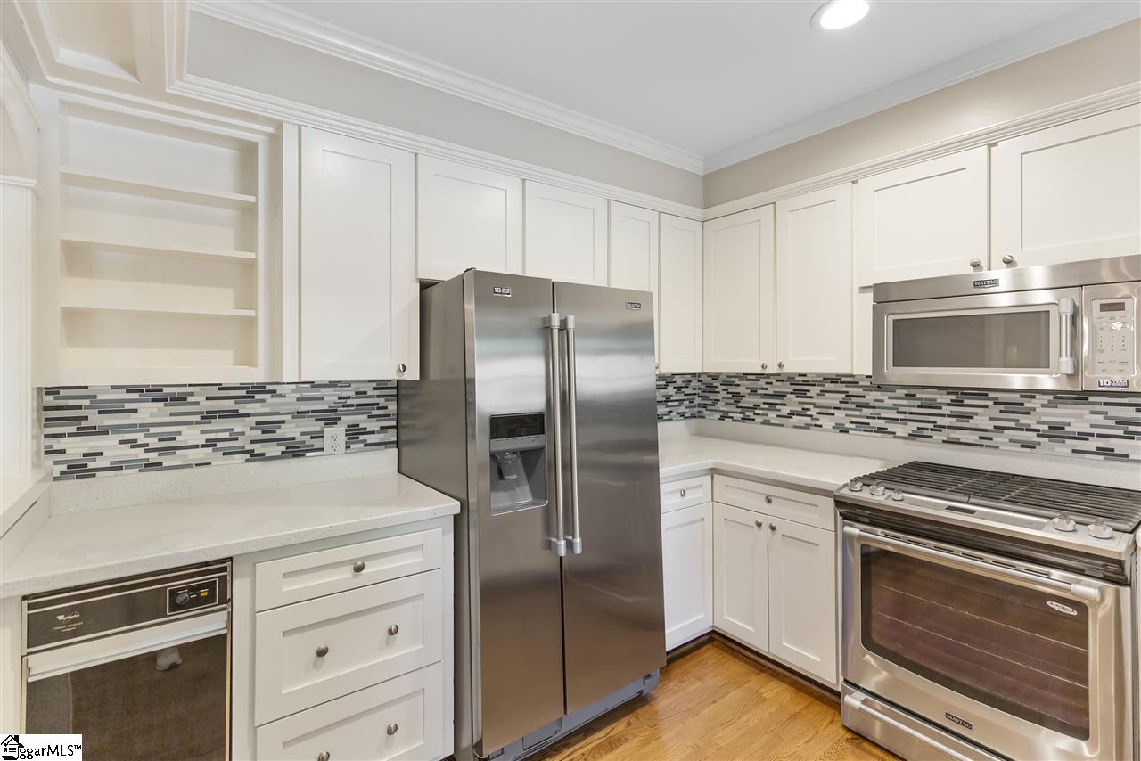 305 West Faris Road Greenville, SC 29605 - Photo 16 of 36 Gallery Image 16