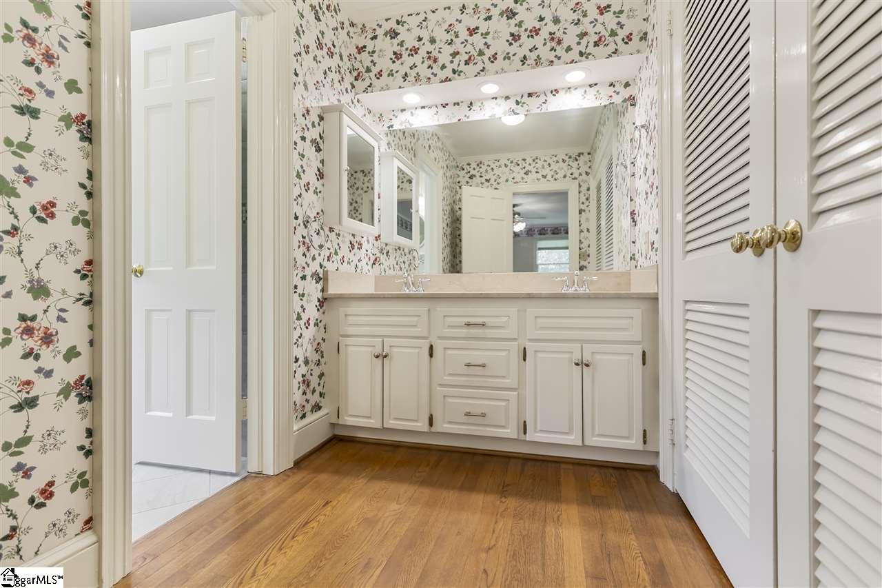 305 West Faris Road Greenville, SC 29605 - Photo 26 of 36 Gallery Image 26