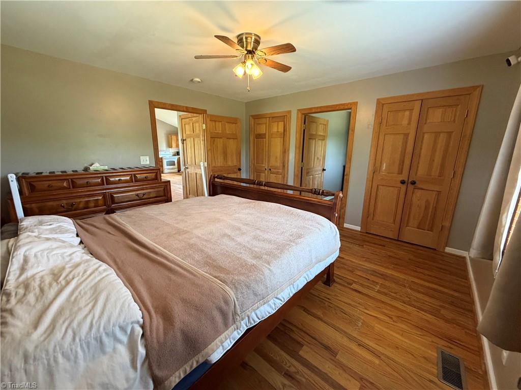202 Roby Fulk Road Pinnacle, NC 27043 - Photo 6 of 49 Gallery Image 6