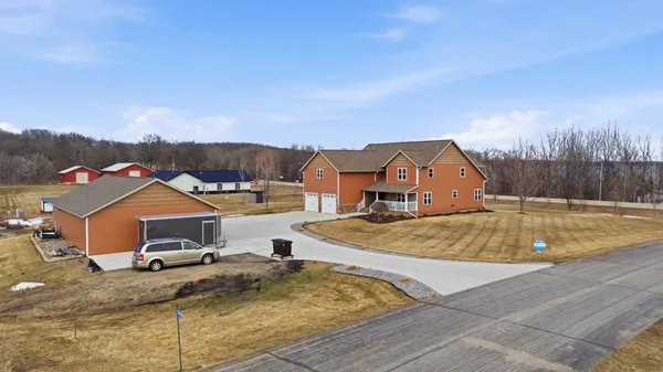 $849,000 | 15476 Trillium Trail, Lake Park, MN 56554