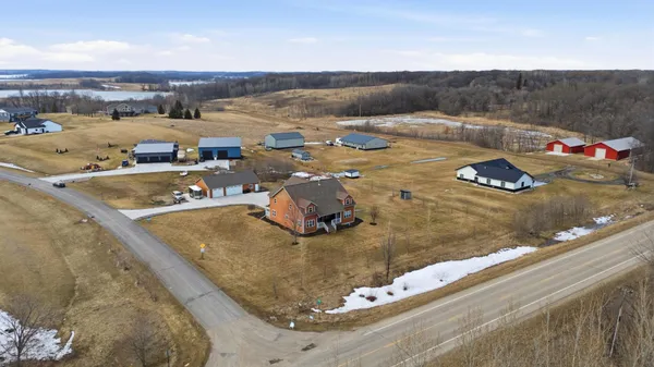 $860,000 | 15476 Trillium Trail, Lake Park, MN 56554