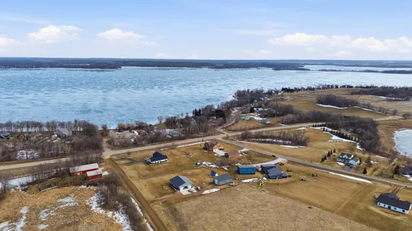 $860,000 | 15476 Trillium Trail, Lake Park, MN 56554