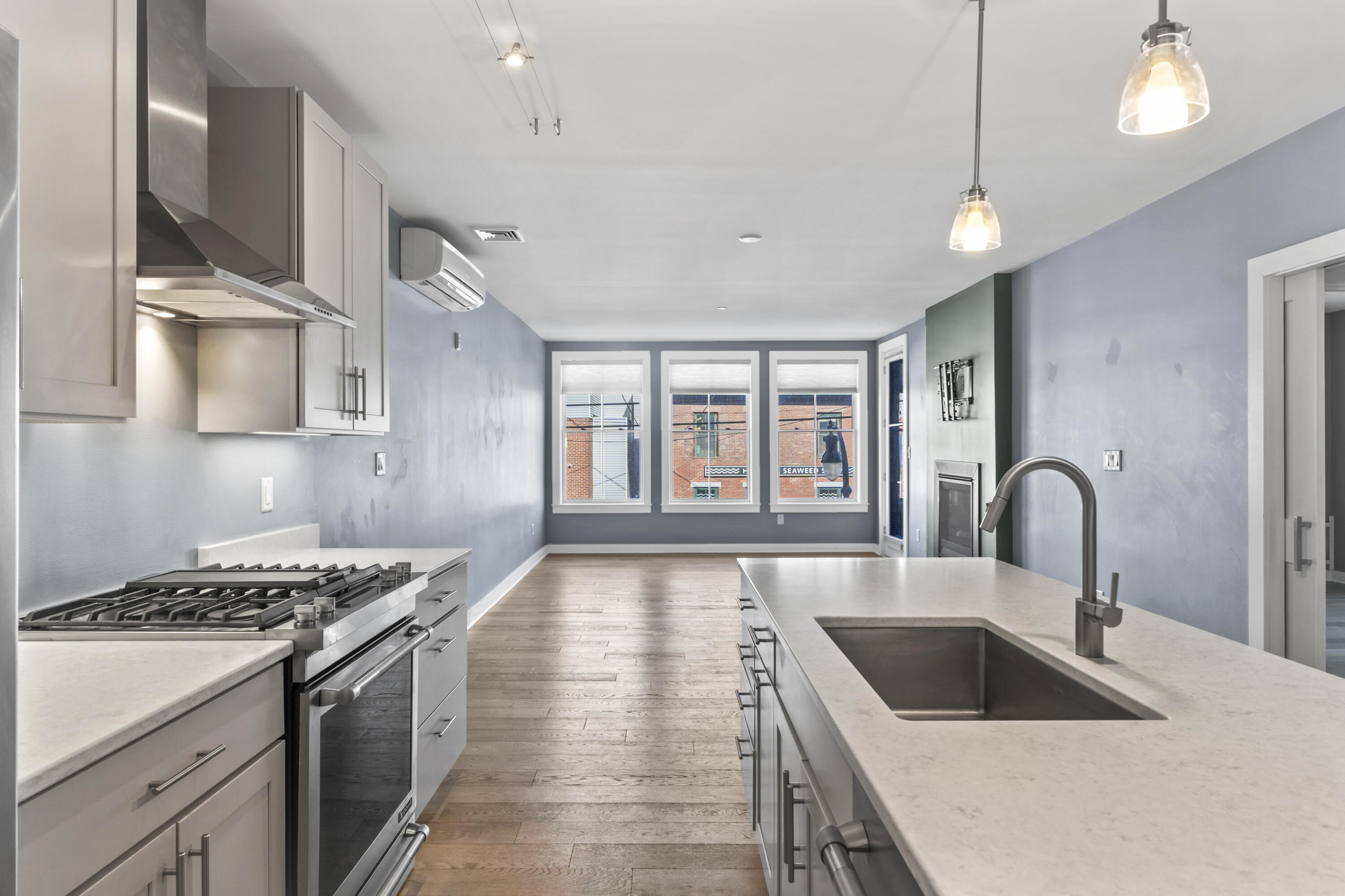 62 India Street, Unit 203 Portland, ME 04101 - Photo 17 of 70 Interior