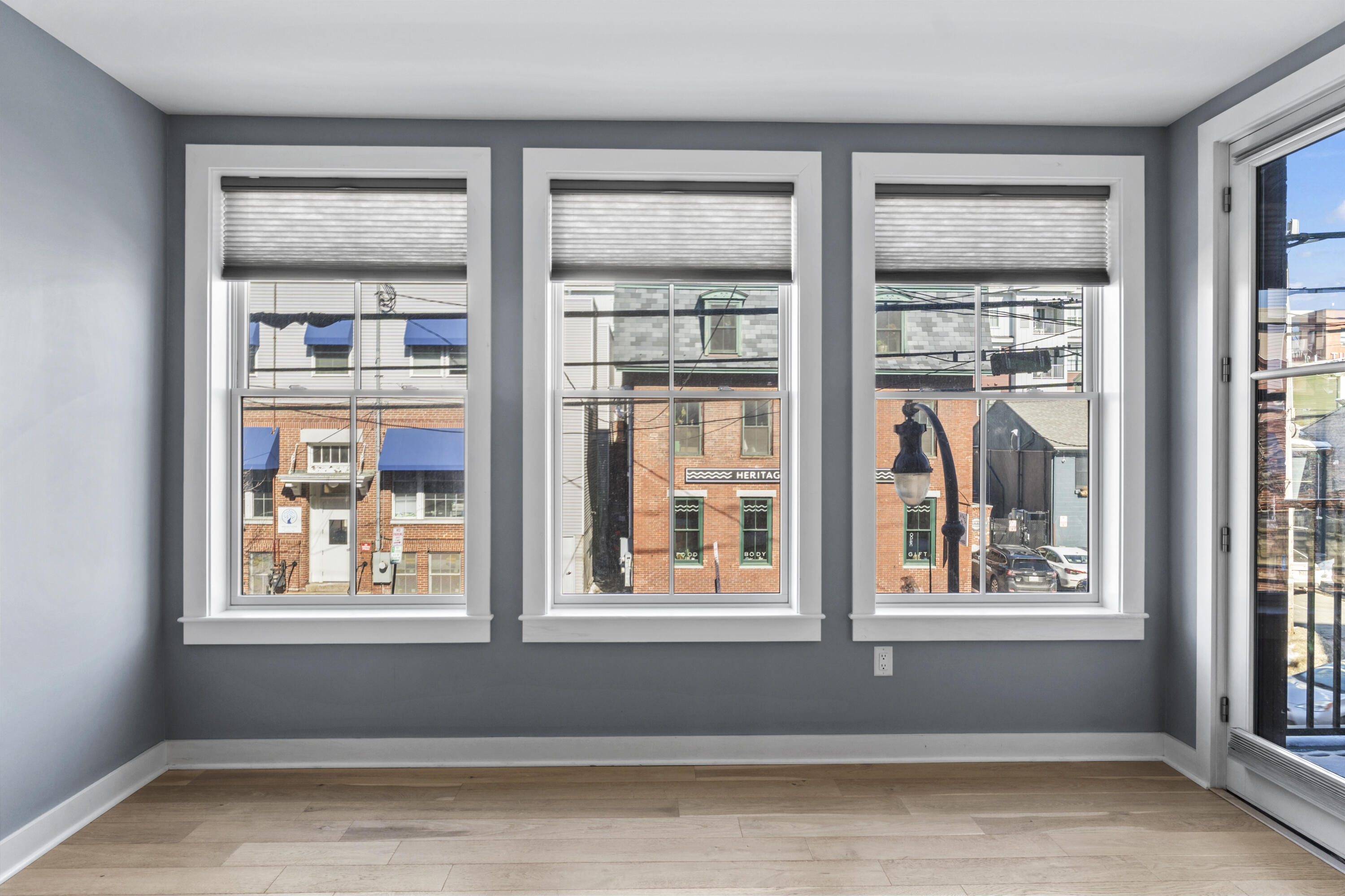 62 India Street, Unit 203 Portland, ME 04101 - Photo 18 of 70 Living Room